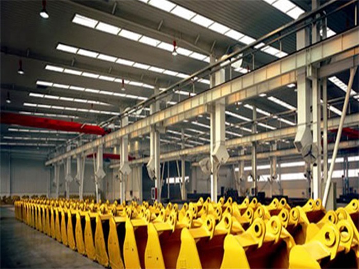 金山徐工集团挖掘机装配车间