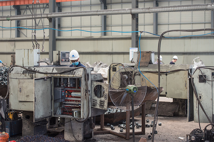 金山网架配件-锥头加工车间